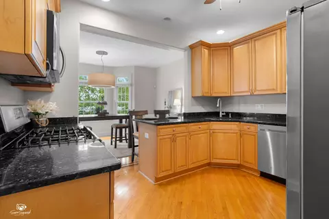 2508 Reflections Dr, Crest Hill, IL 60403 photo 8