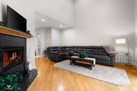 2508 Reflections Dr, Crest Hill, IL 60403 photo 5