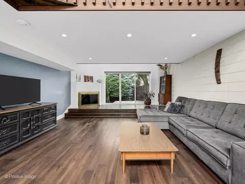 Living - 241 E Burlington St #A, Riverside, IL 60546 photo 1 of 2