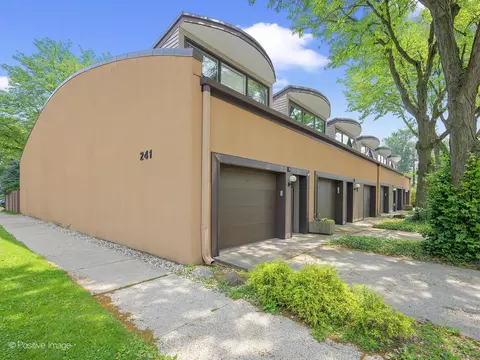 Other - 241 E Burlington St #A, Riverside, IL 60546 photo 1 of 3