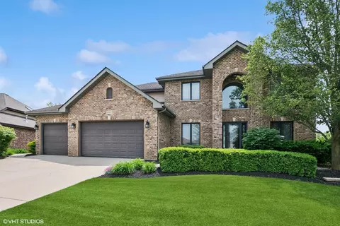 21490 English Cir, Frankfort, IL 60423