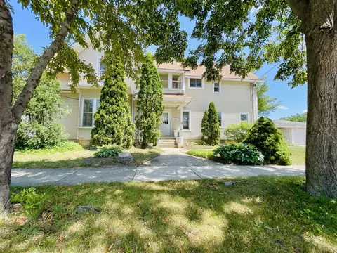18 Madison St, Algonquin, IL 60102 photo 3