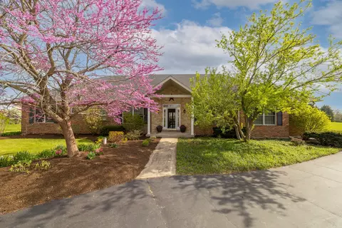 773 Carolyn Ct, Elburn, IL 60119