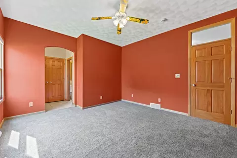 Bedroom - 12830 Beloit Rd, Caledonia, IL 61011 photo 6 of 7