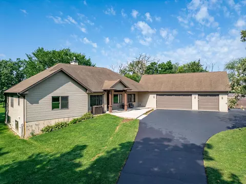 12830 Beloit Rd, Caledonia, IL 61011