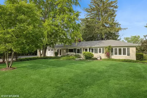 225 Orchard Rd, North Barrington, IL 60010