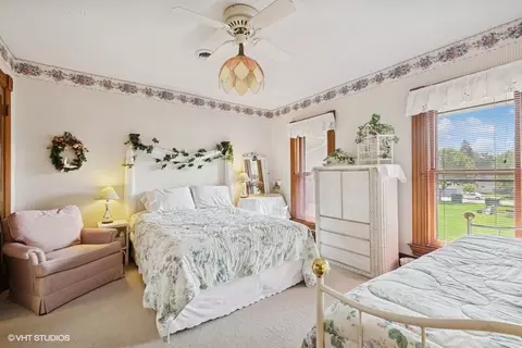 Bedroom - 314 Washington St, Algonquin, IL 60102 photo 4 of 9
