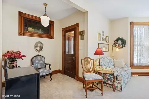 Entry Way - 314 Washington St, Algonquin, IL 60102 photo 1 of 1