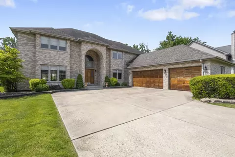 2471 Glen Eagles Dr, Olympia Fields, IL 60461 photo 1