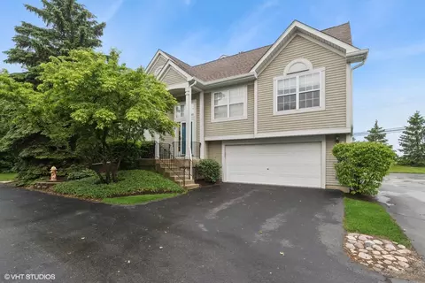 928 S Darla Ct, Waukegan, IL 60085