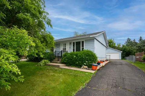 269 Cedarwood Ln, Antioch, IL 60002