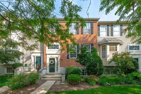 155 Willow Blvd, Willow Springs, IL 60480
