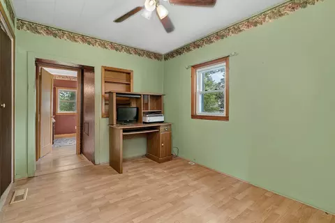 302 Wabash Ave, Campus, IL 60920 photo 11