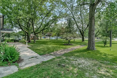 302 Wabash Ave, Campus, IL 60920 photo 23