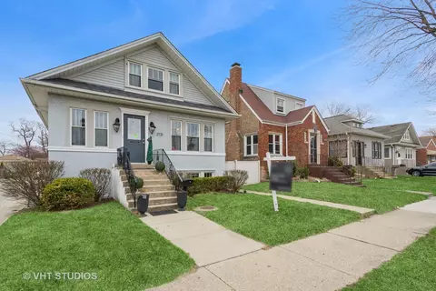 Exterior - 3731 Maple Ave, Berwyn, IL 60402 photo 2 of 4