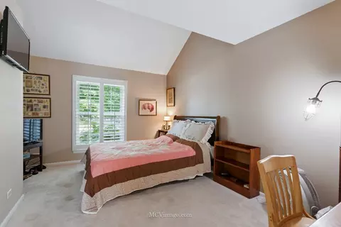 Bedroom - Undisclosed, Algonquin, IL 60102 photo 1 of 3