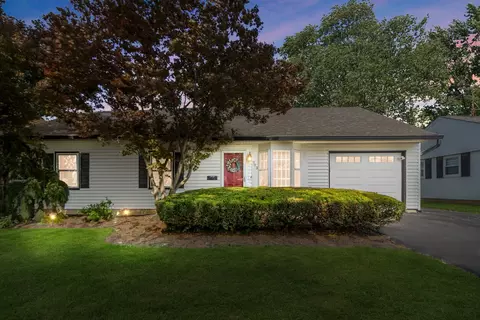 703 Sunnydale Blvd, Streamwood, IL 60107