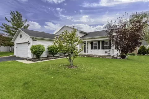 4201 Swan Ln, Zion, IL 60099