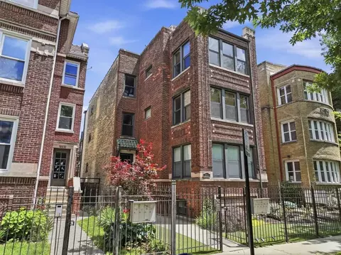 7733 N Marshfield Ave, Chicago, IL 60626