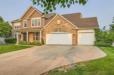683 Churchill Ln, Oswego, IL 60543