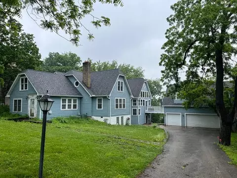 4513 Schwartz Ave, Lisle, IL 60532