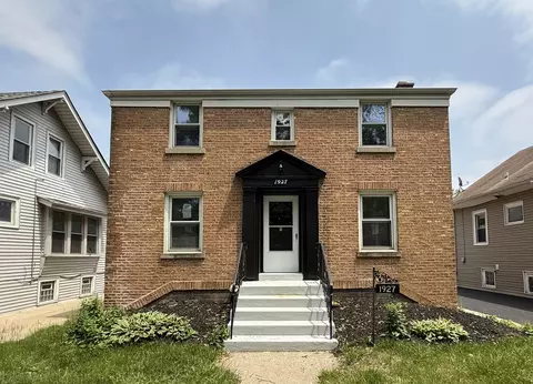 1927 S 18th Ave, Maywood, IL 60153