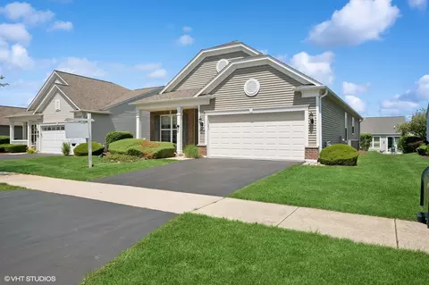 3332 Sheridan Ln, Mundelein, IL 60060