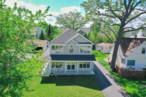 34017 N Prospect Dr, Grayslake, IL 60030