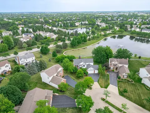 4370 Whitehall Ln, Algonquin, IL 60102 photo 34
