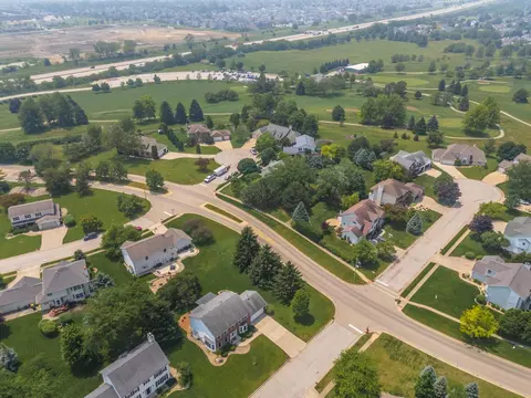 View/Area - 1101 Sterling Glen Cc Ct, Normal, IL 61761 photo 4 of 7