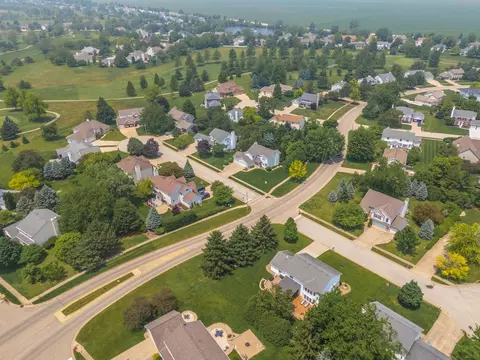 View/Area - 1101 Sterling Glen Cc Ct, Normal, IL 61761 photo 5 of 7