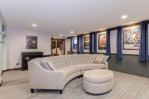 Living - 1101 Sterling Glen Cc Ct, Normal, IL 61761 photo 6 of 7