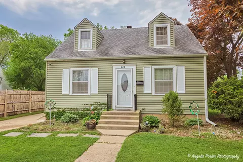617 Colville Pl, Waukegan, IL 60087
