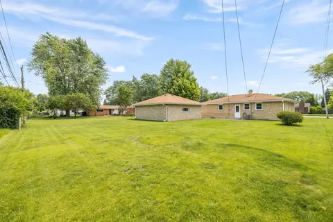 23548 W Lynn St, Plainfield, IL 60586 photo 4