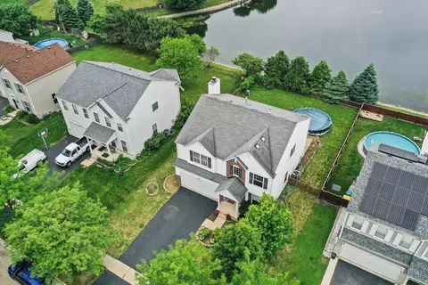 View/Area - 1707 Cascade Ridge Dr, Plainfield, IL 60586 photo 3 of 6