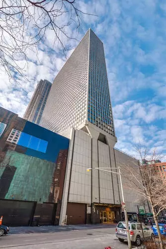 111 E Chestnut St #40C, Chicago, IL 60611
