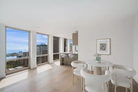 Dining - 111 E Chestnut St #40C, Chicago, IL 60611 photo 1 of 2