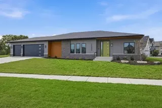 26205 W Forrester Dr, Plainfield, IL 60585