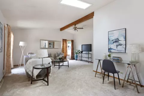 Living - 1000 Mohawk Dr, Elgin, IL 60120 photo 1 of 3