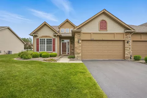 1459 Pentwater Ln, Schererville, IN 46375