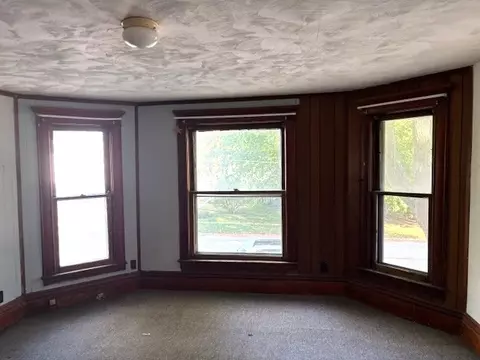 Living - 301 S Grape St, Morrison, IL 61270 photo 3 of 3