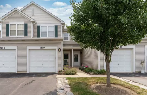 3129 Falling Waters Ln #3129, Lindenhurst, IL 60046