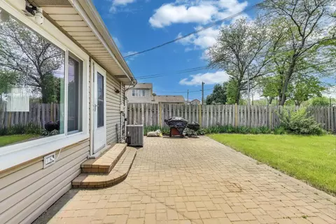 1564 Webster Ln, Des Plaines, IL 60018 photo 33