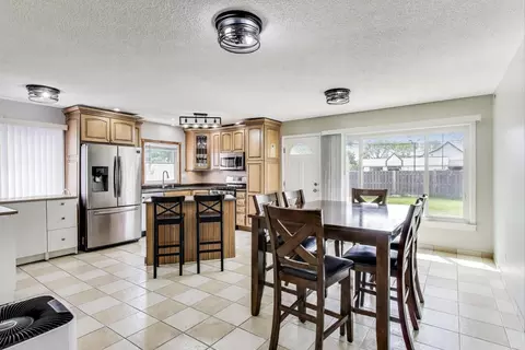 1564 Webster Ln, Des Plaines, IL 60018 photo 7