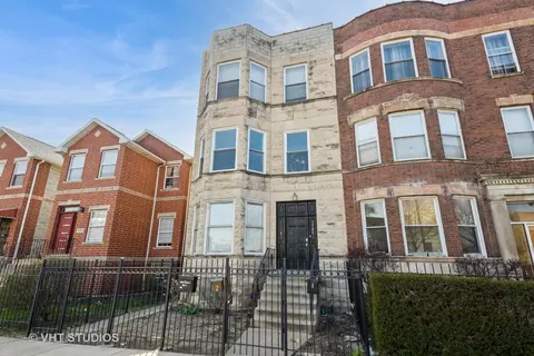 3540 S Prairie Ave #1, Chicago, IL 60653