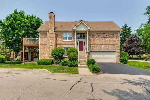 1296 Ashley Ct, Vernon Hills, IL 60061