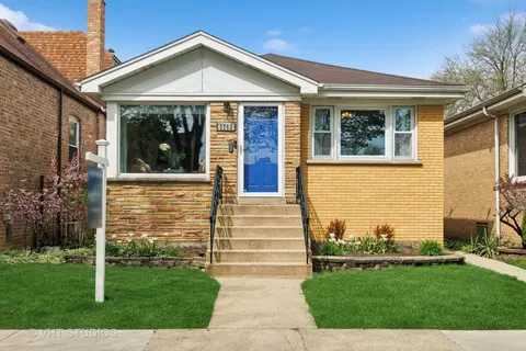 3762 N Odell Ave, Chicago, IL 60634