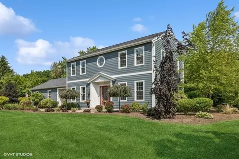 7536 Inverway Dr, Village Of Lakewood, IL 60014
