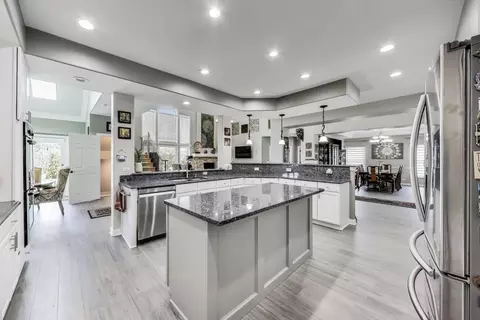 Kitchen - 27117 Ashgate Xing, Plainfield, IL 60585 photo 1 of 3