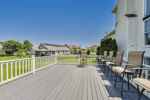 Exterior - 27117 Ashgate Xing, Plainfield, IL 60585 photo 3 of 10